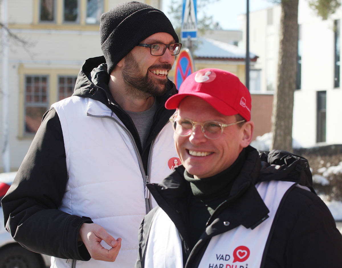 Antton Rönnholm och Johan Kvarnström i valkampanjen